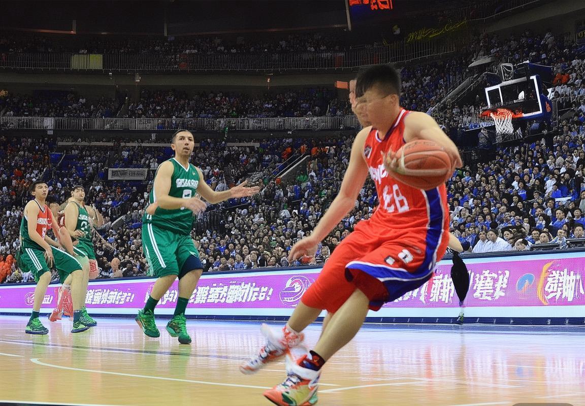 2015年CBA季后赛粤疆巅峰对决精彩回顾(图3)